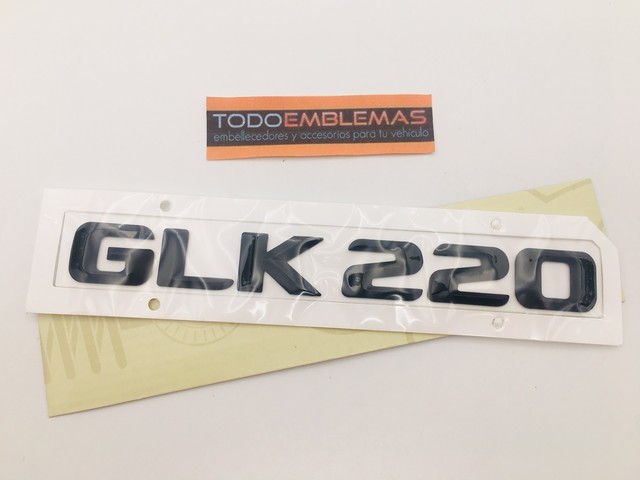 para MERCEDES BENZ. Emblema trasero A180 acabado brillo