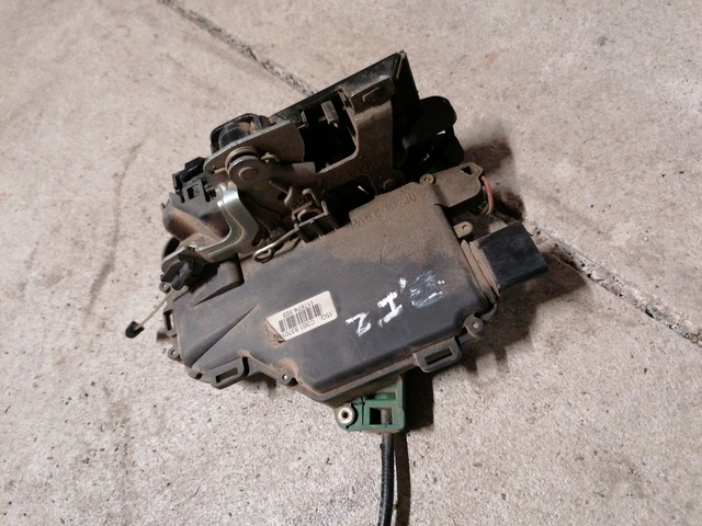 Cerradura de trasera derecha Seat Leon 1m toledo 2 1m 99-06 todos
