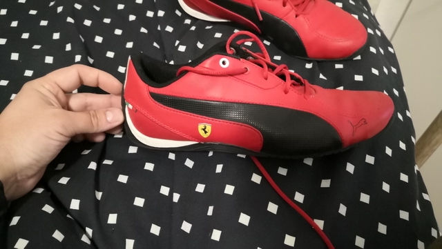 puma ferrari 37
