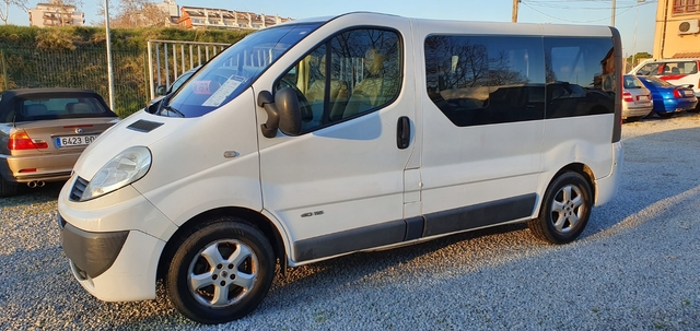 Renault Trafic Sport-Resistente Negro Resistente Al Agua Simple Cubierta De Asiento