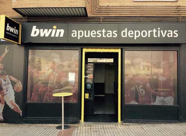 Mil Anuncios Com Se Traspasa Casa De Apuestas Deportivas En Madrid