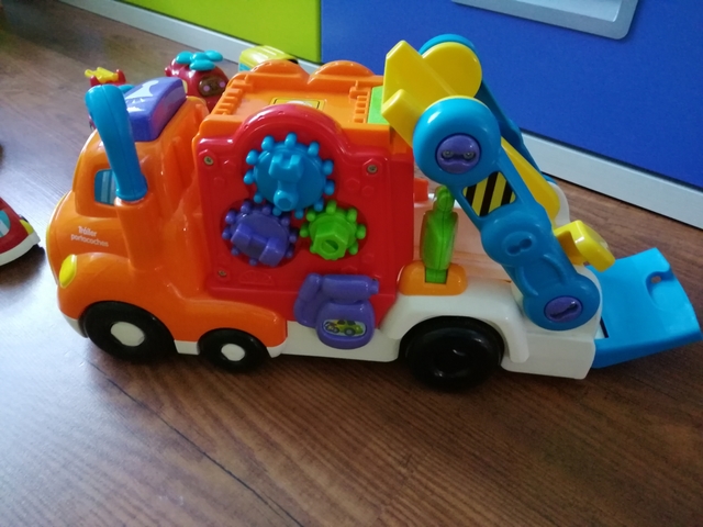 correpasillos tuc tuc bolidos