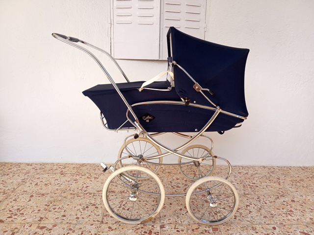 COCHE O CARRITO DE BEBE ANTIGUO cromado CON TODO ORIGINAL COCHE O CARRITO DE BEBE ANTIGUO cromado CON TODO ORIGINAL