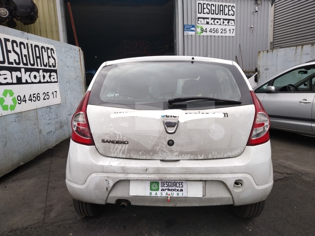 DESPIECE DACIA SANDERO 1. 2 16V 75CV - foto 5