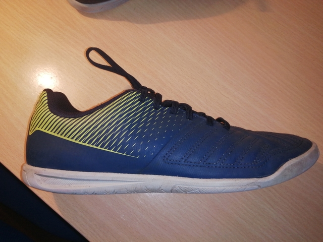 zapatillas kipsta futbol