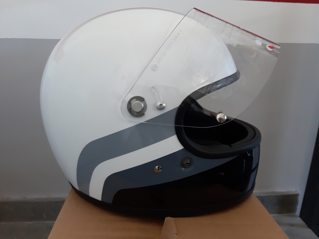 CASCO INTEGRAL DMD ROCKET BLANCO BRILLODmdCASCO INTEGRAL CASCO INTEGRAL DMD ROCKET BLANCO BRILLODmdCASCO INTEGRAL