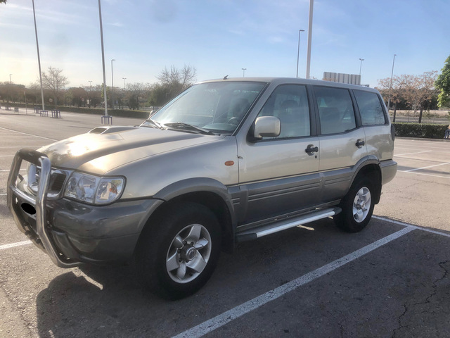 Nissan terrano elegance