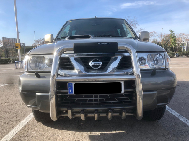 Nissan terrano elegance