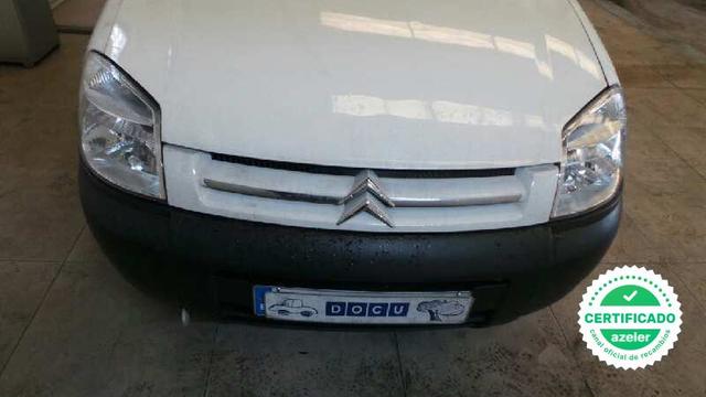 Guardabarros delantera derecha con agujero intermitente se adapta para peugeot 206 berlina 98-09