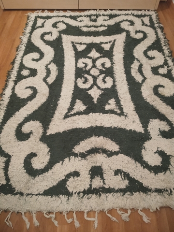 MIL ANUNCIOS.COM Jarapas Segunda mano y anuncios clasificados Alfombra grande hello Kitty de segunda mano por 50 € en