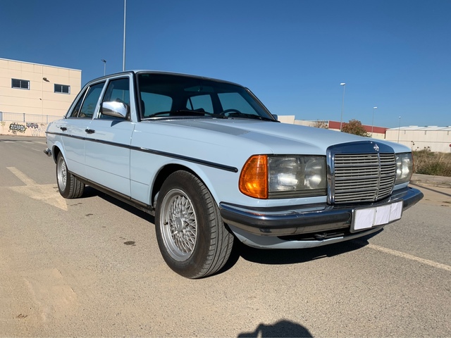 124 мерседес e280