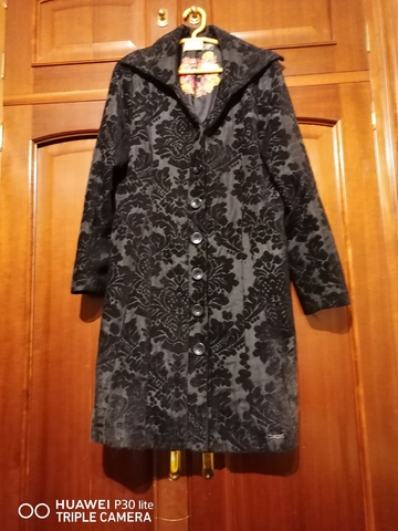 MIL ANUNCIOS.COM Abrigo. marca desigual. negro. MIL ANUNCIOS.COM Abrigo del desigual