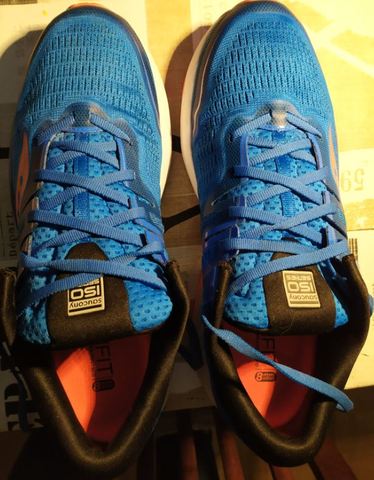 saucony guide 5 44