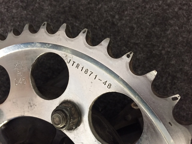 PIÑÓN trasero 37 dientes 428 para Sachs ZX 125 4T 2010