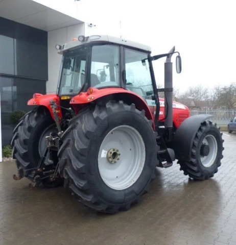 2012 caja de herramientas tractor ferguson Massey Ferguson T