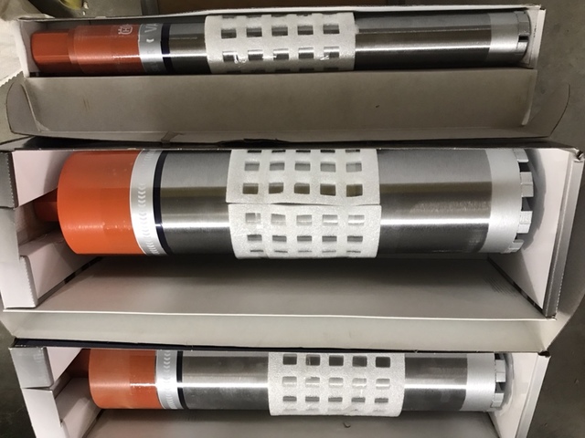 MSW Perforadora De Hormig/ón Diamante MSW-DDM152 2.880 W, 1.200 rpm, Di/ámetro de taladrado m/áx. 152 mm, Altura de elevaci/ón 510 mm, Incl. sistema de refrigeraci/ón por agua