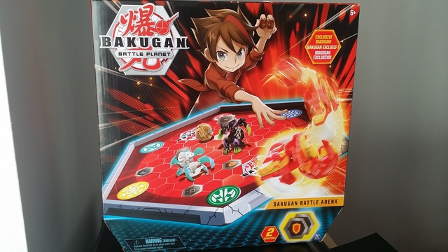 bakugan muñecos