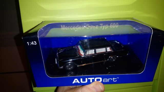 Mercedes Benz W 29-500 K roadster gris 1:18 nuevo embalaje original