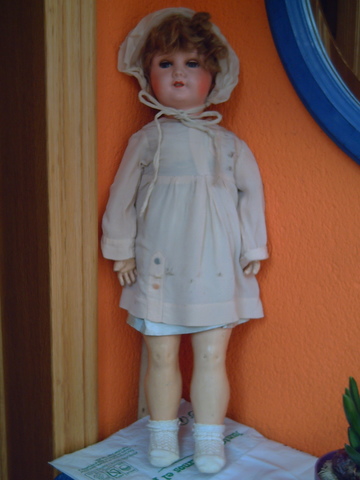 muñeca grande antigua