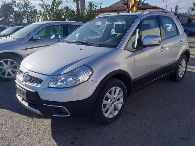 Suzuki sx4 fiat sedici