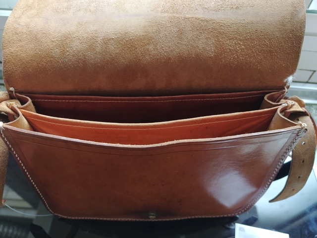 MIL ANUNCIOS.COM Bolso cuero hombre Segunda mano y MIL ANUNCIOS.COM Bolso cuero hombre Segunda mano y