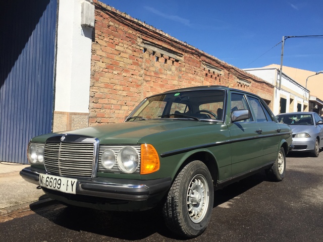 Мерседес w123 250