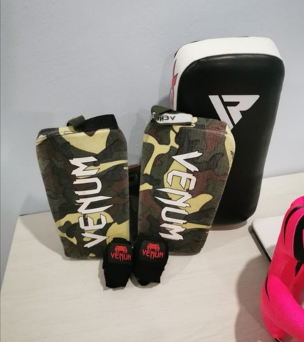 guantes reebok spartan rosas