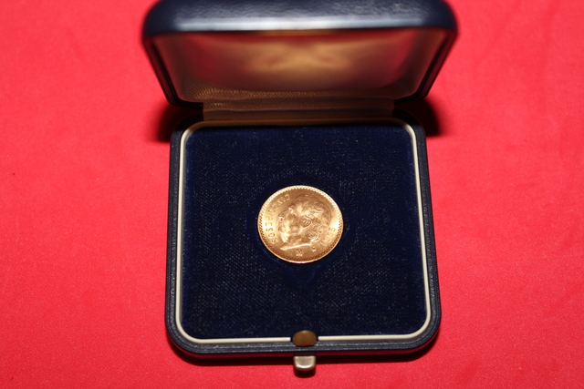 cinco pesos gold coin 1955