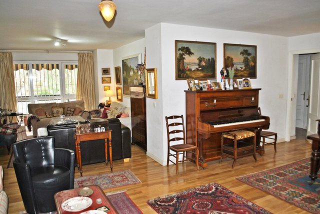 Llano Madera Piano Con Apertura Tapa Casa de muñecas en miniatura Salon de musique Instrumento