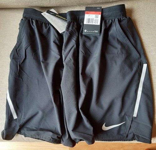 V PANTALON CORTO SHORTS DEPORTE MIZUNO TALLA M M1