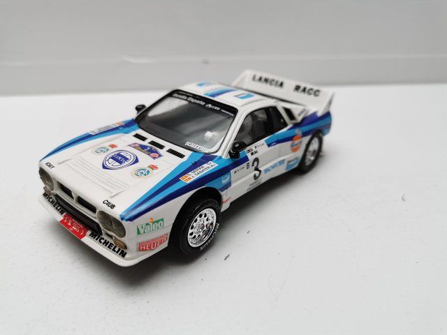scalextric lancia 037