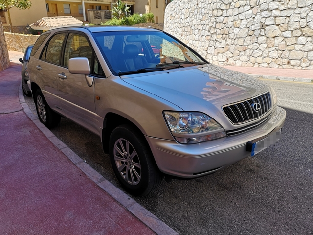 Lexus rx300 1 поколение