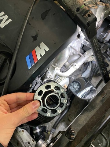 04-10 Bloqueo de tuercas de rueda Pernos 12x1.5 Negro Para Suzuki Swift Mk2