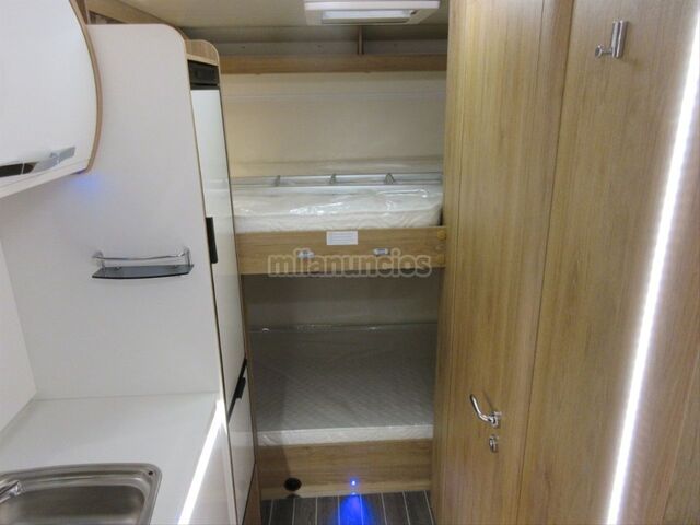 MIL ANUNCIOS.COM - CI HORON 79 M capuchina garaje. 2020