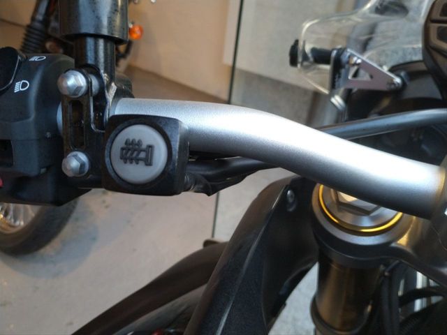 Baul Moto Dos Cascos Trasero Vc 48lt | RAM BICICLETAS Baul Moto Dos Cascos Trasero Vc 48lt | RAM BICICLETAS