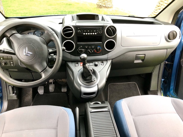 delantero 3 Negro Fundas De Asiento Heavy Duty A medida PEUGEOT PARTNER VAN 2008
