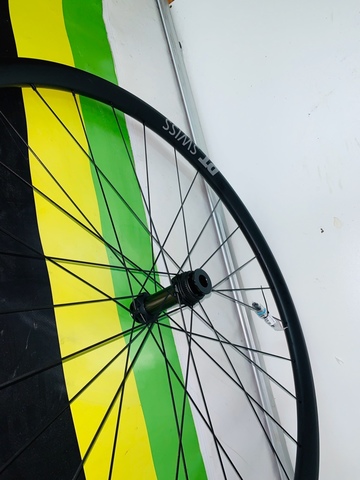 ruedas dt swiss carretera segunda mano