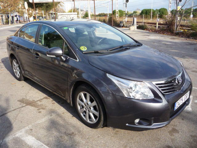 TOYOTA - 2. 0 D4D ADVANCE - foto 3