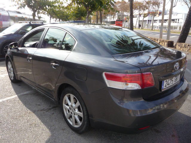 TOYOTA - 2. 0 D4D ADVANCE - foto 4