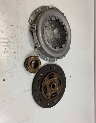 Compresor de disco de embrague adecuado para Hyundai Getz; santa fe 2,0 crdi//2,7