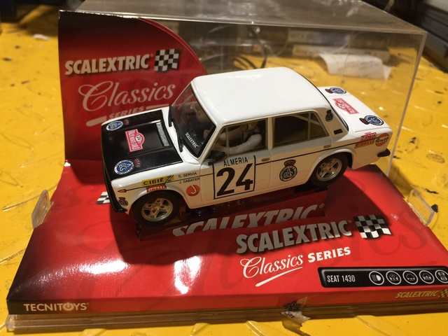 seat 124 scalextric