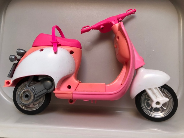 moto barbie