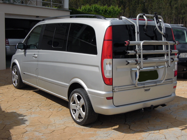 Mercedes Sprinter Van 1+1 Eco Cuero Y Alicante frente Universal Fundas