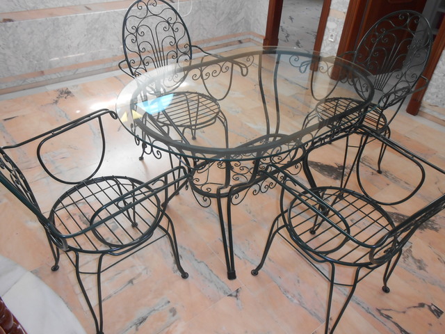 Mesa y sillas de forja segunda mano Mesa y sillas de forja segunda mano