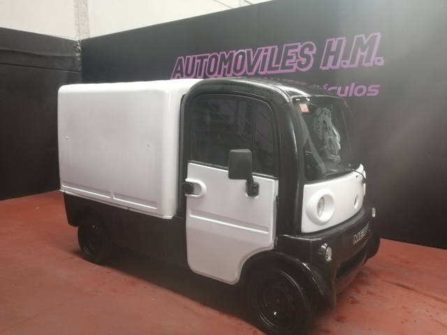 MAHINDRA - GENIO - foto 3