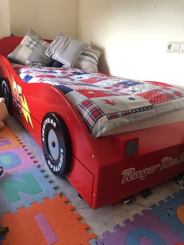 rayo mcqueen de madera