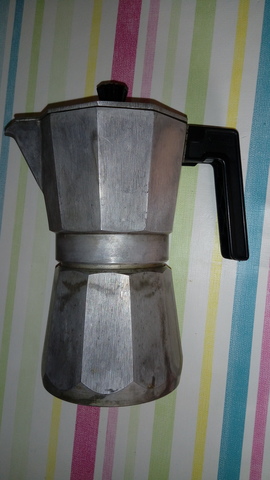 Cafetera Valira de segunda mano | Solo quedan 4 al 70% Cafetera Valira de segunda mano | Solo quedan 4 al 70%
