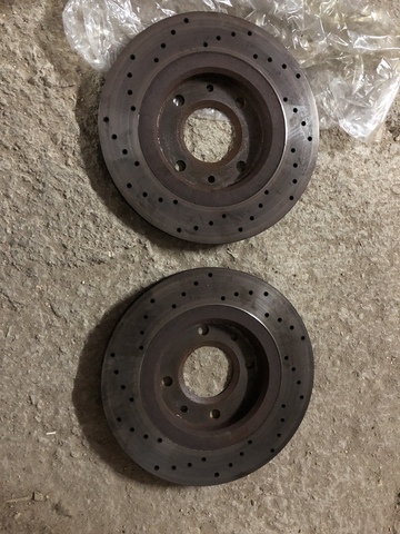 Pastillas de freno delantero de disco de freno Brembo Cruz Perforados Delante Brembo 325MM