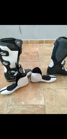ارتبك تغريب توم أودريث botas agua neopreno - yuzu-design.com