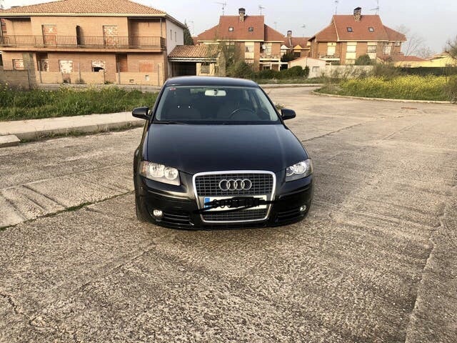 AUDI - A3 1. 6 - foto 2
